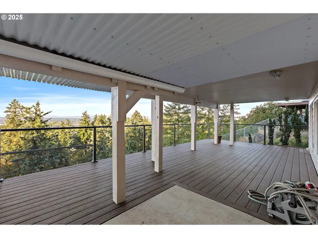 a view of outdoor space