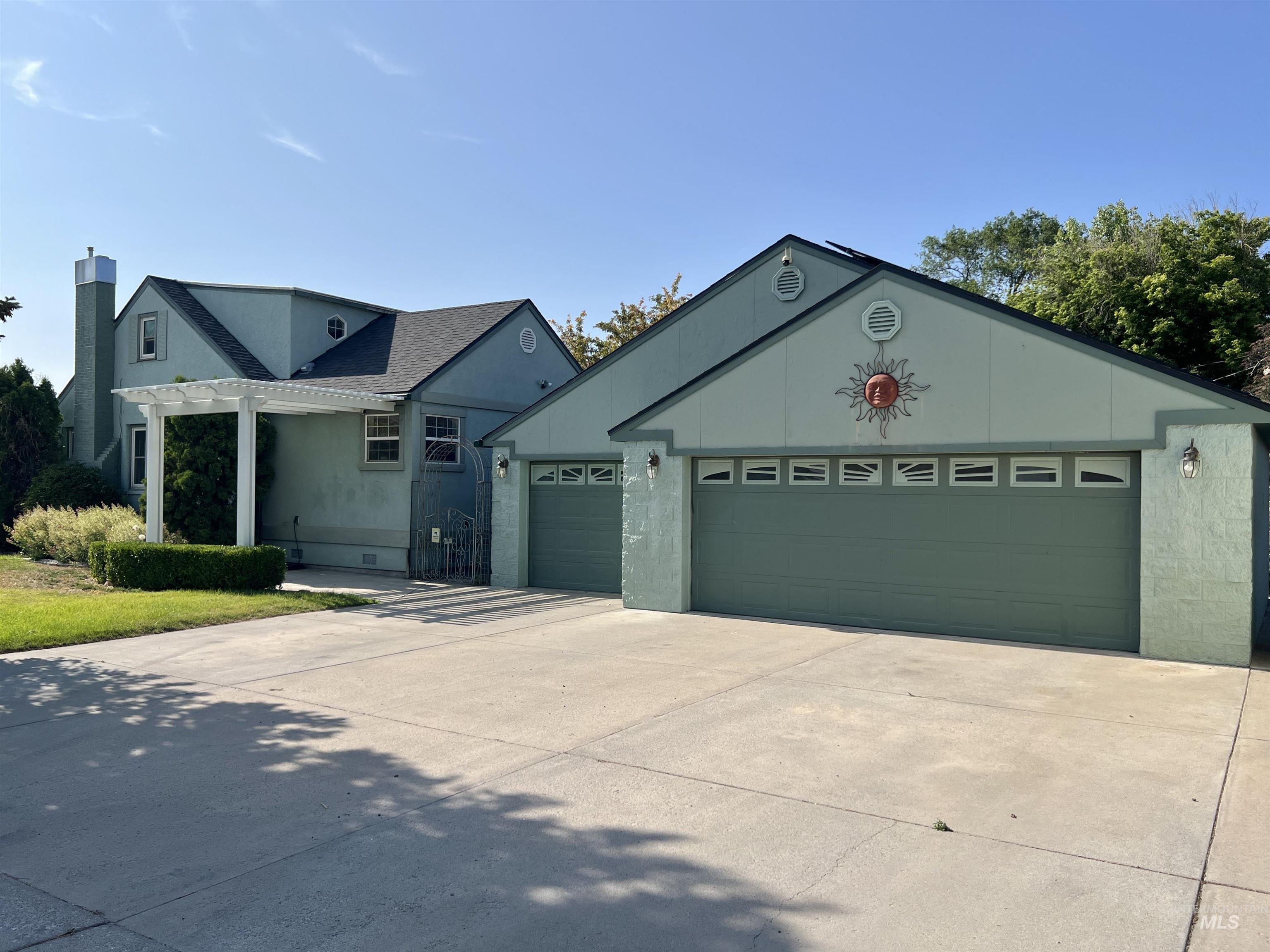 710 Locust Street Twin Falls, ID 83301 - Photo 3 of 50