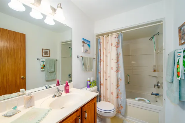 $274,900 | 2615 Havenwood Drive, Unit C, Oshkosh, WI 54904