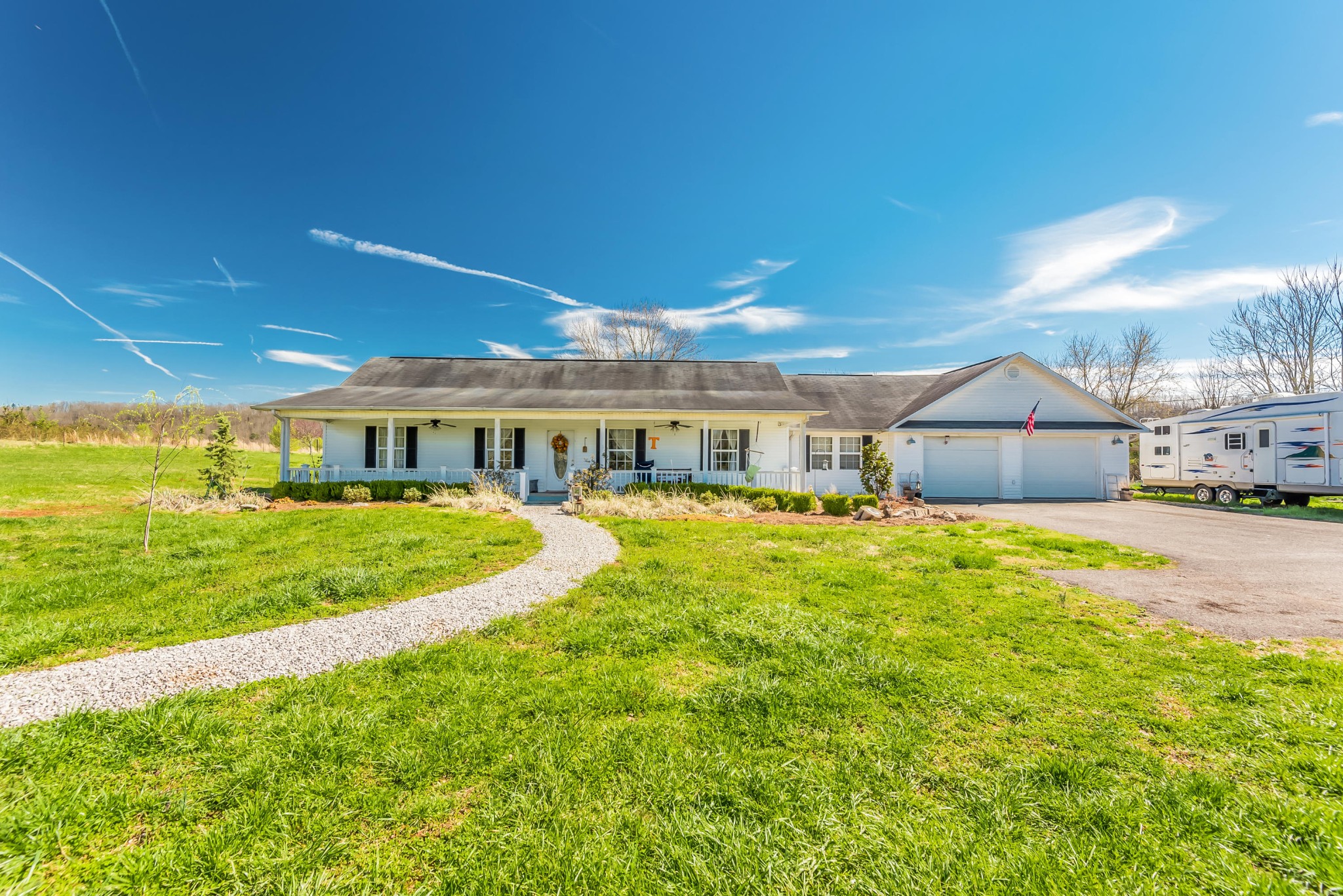 2641 Stockton Valley Road Loudon, TN 37774 - Photo 2 of 37 Gallery Image 2