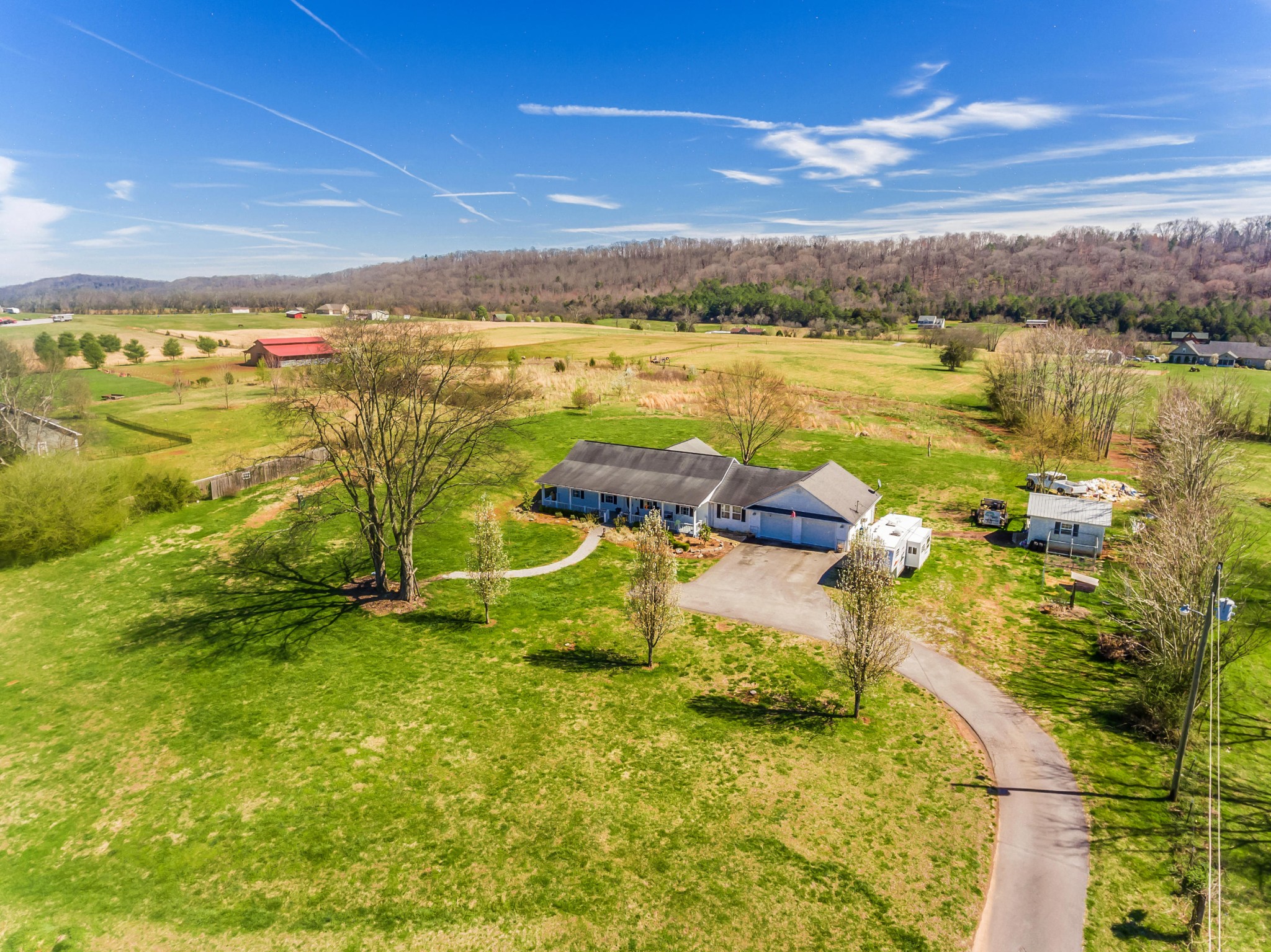 2641 Stockton Valley Road Loudon, TN 37774 - Photo 3 of 37 Gallery Image 3