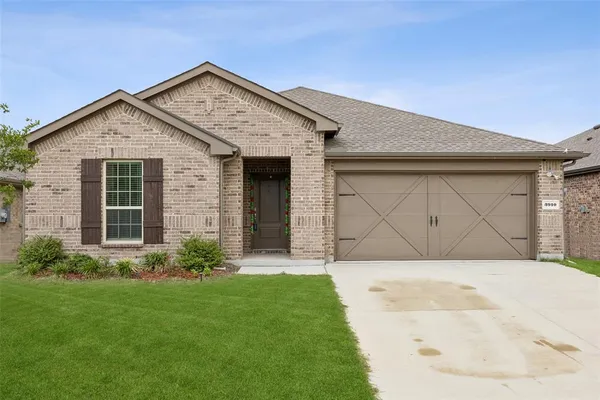 $400,000 | 3910 Faulkner Avenue, Aubrey, TX 76227