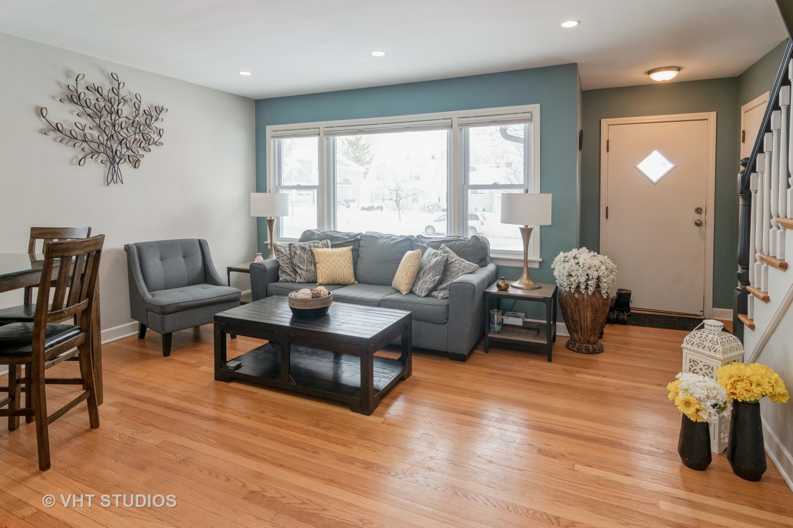 968 Spring Road Elmhurst, IL 60126 - Photo 3 of 22