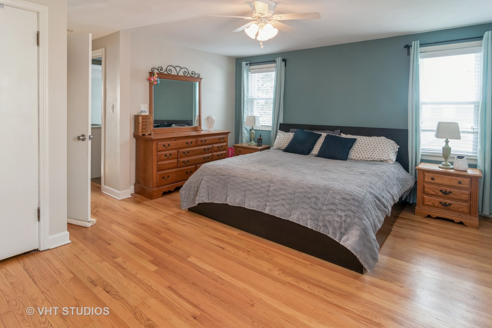 968 Spring Road Elmhurst, IL 60126 - Photo 10 of 22