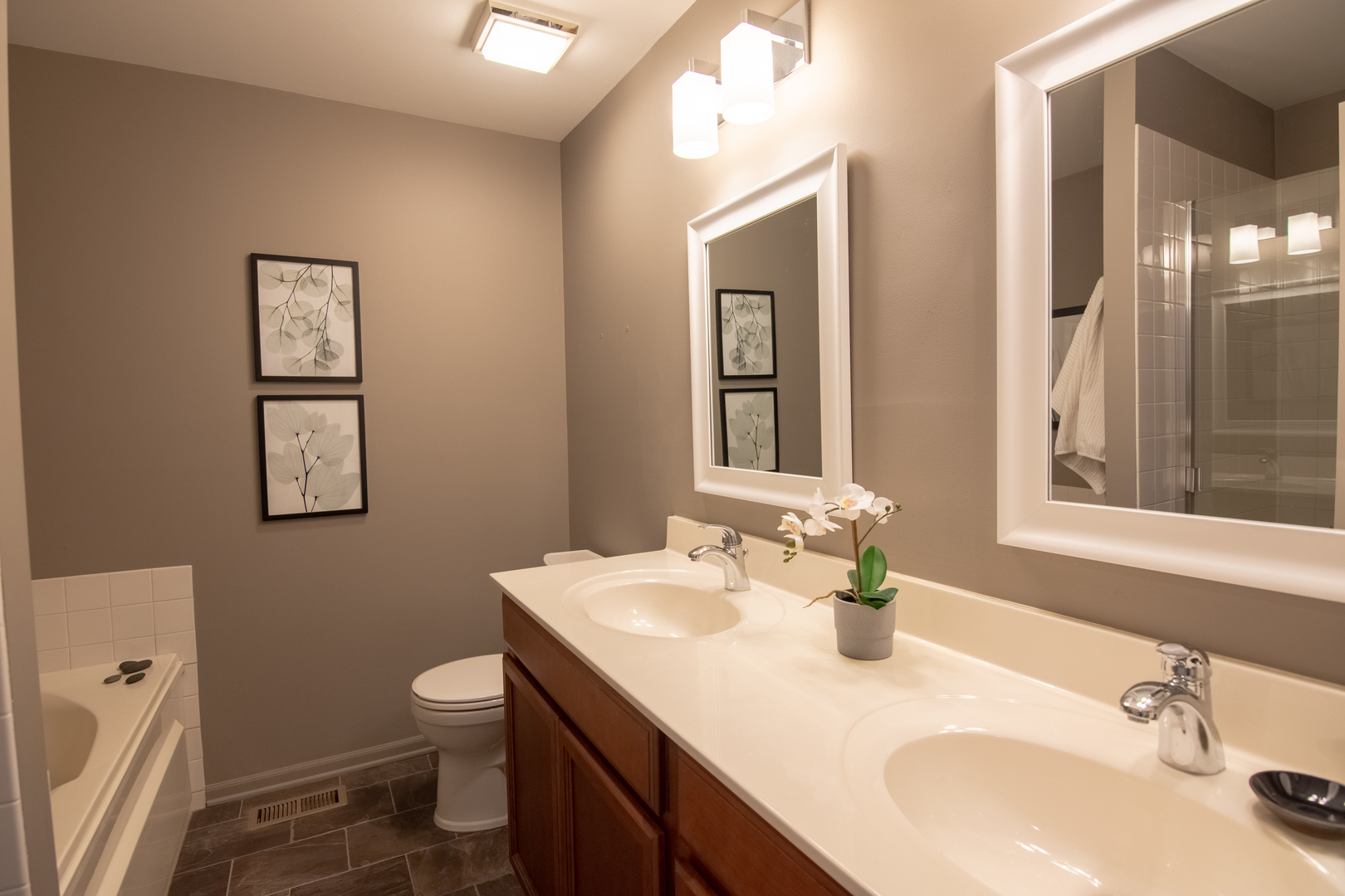752 Bent Ridge Lane, Unit 752 Elgin, IL 60120 - Photo 14 of 16