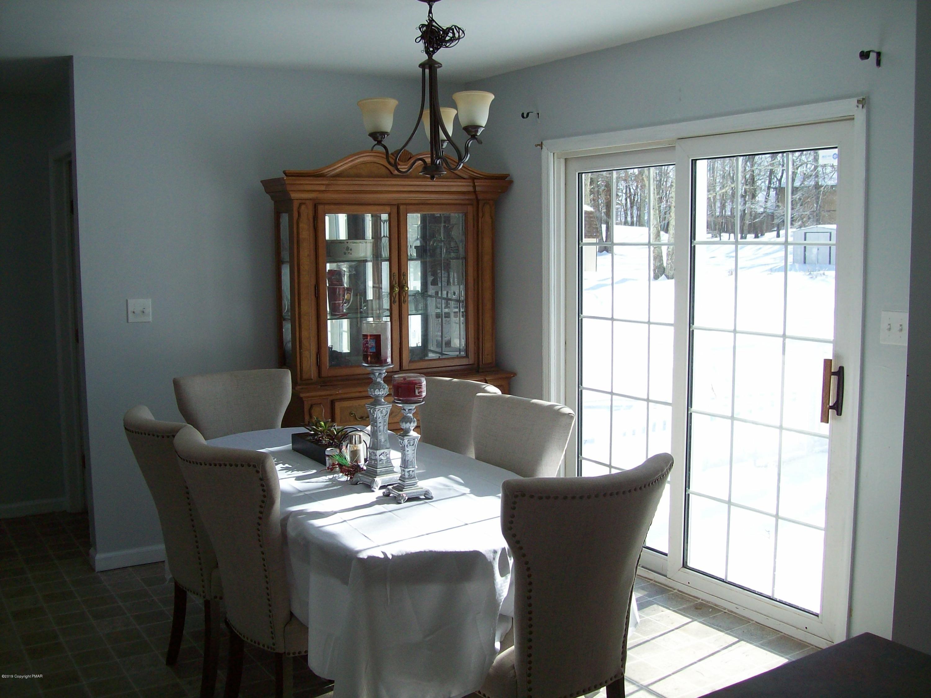 151 Lehman Road Bushkill, PA 18324 - Photo 17 of 21 dining area