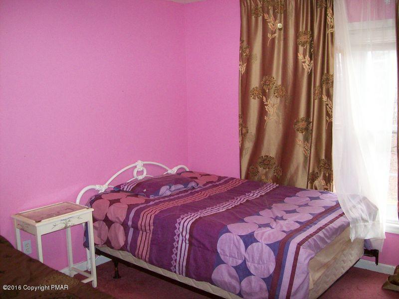 151 Lehman Road Bushkill, PA 18324 - Photo 5 of 21 Bedroom 3