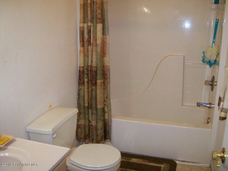 151 Lehman Road Bushkill, PA 18324 - Photo 8 of 21 2nd Full bath