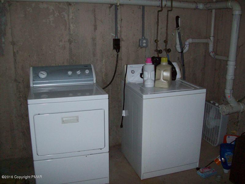 151 Lehman Road Bushkill, PA 18324 - Photo 10 of 21 laundry