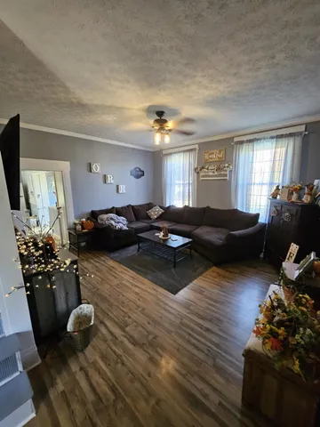 $599,000 | 632 North Co Road 325 East, Connersville, IN 47331