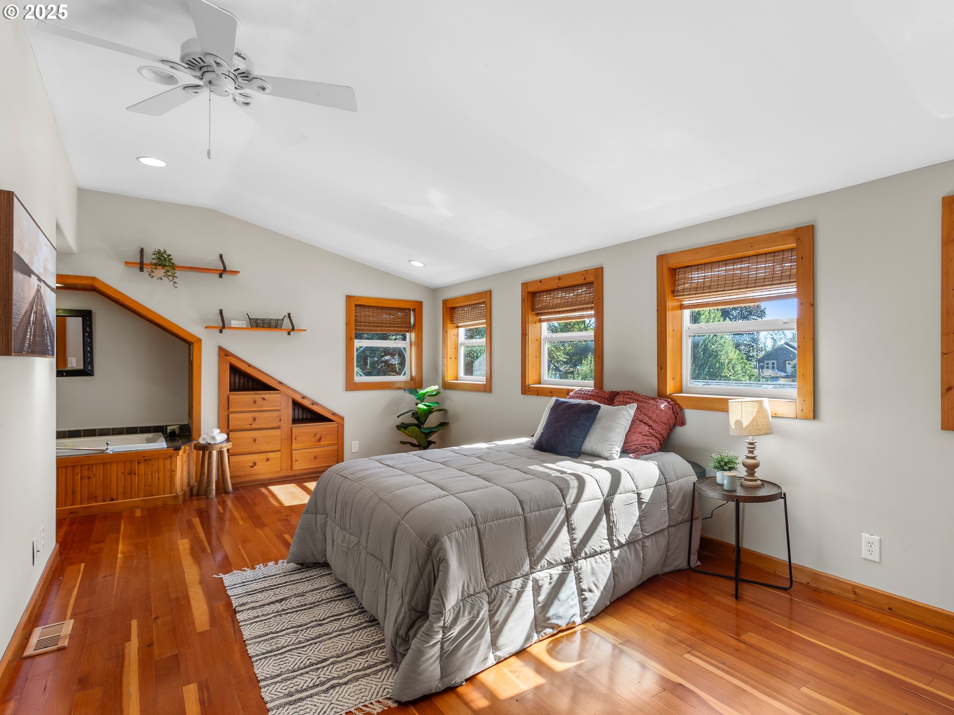912 Northwest Fargo Street Camas, WA 98607 - Photo 21 of 44 a bed room with two beds and a window