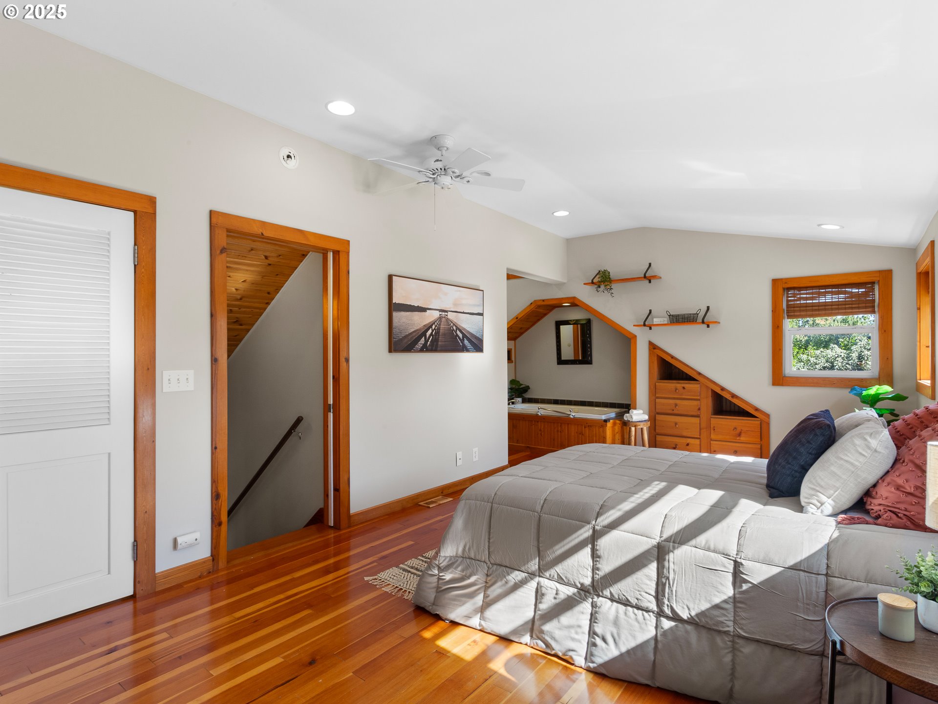 912 Northwest Fargo Street Camas, WA 98607 - Photo 22 of 44 a living room with furniture and wooden floor