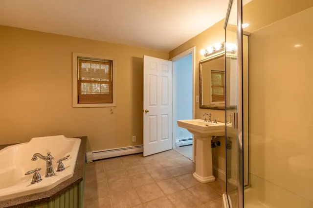 $775,000 | 258 Mending Walls Road, Manchester, VT 05254