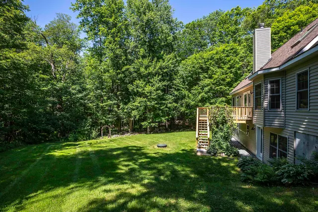 $775,000 | 258 Mending Walls Road, Manchester, VT 05254