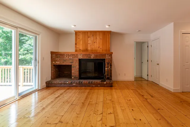 $775,000 | 258 Mending Walls Road, Manchester, VT 05254