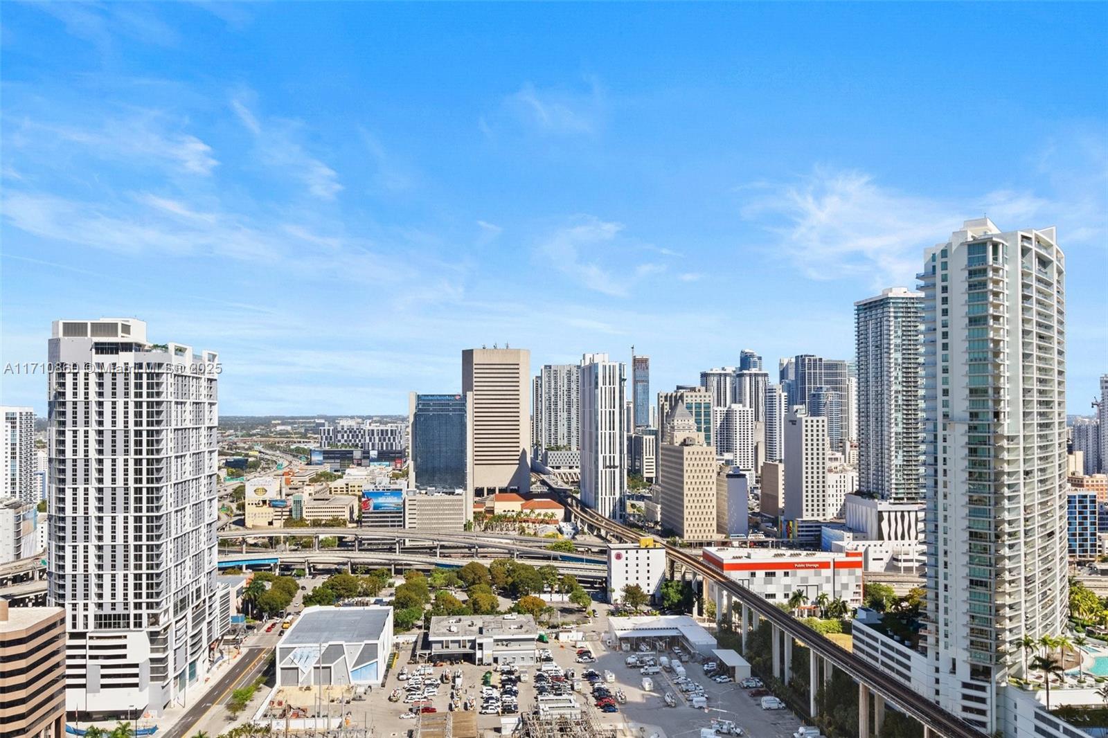 185 Southwest 7th Street, Unit 3111 Miami, FL 33130 - Photo 16 of 40 a view of city