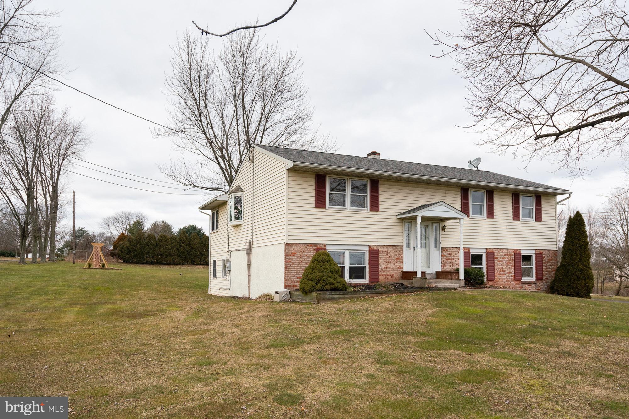 751 Lower Road Souderton, PA 18964 - Photo 3 of 31 Gallery Image 3