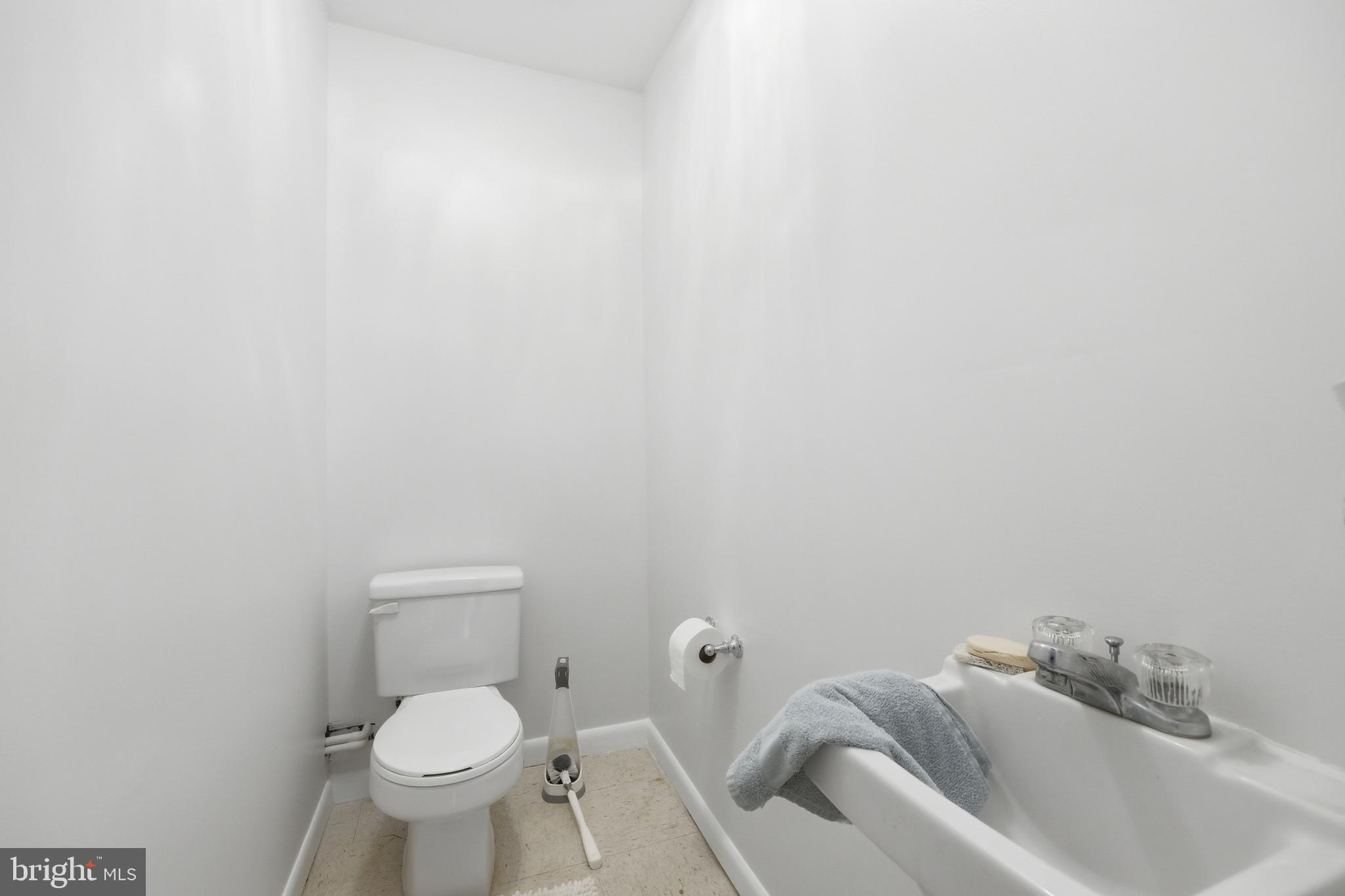 1814 Marymont Road Silver Spring, MD 20906 - Photo 21 of 45 lower level powder room