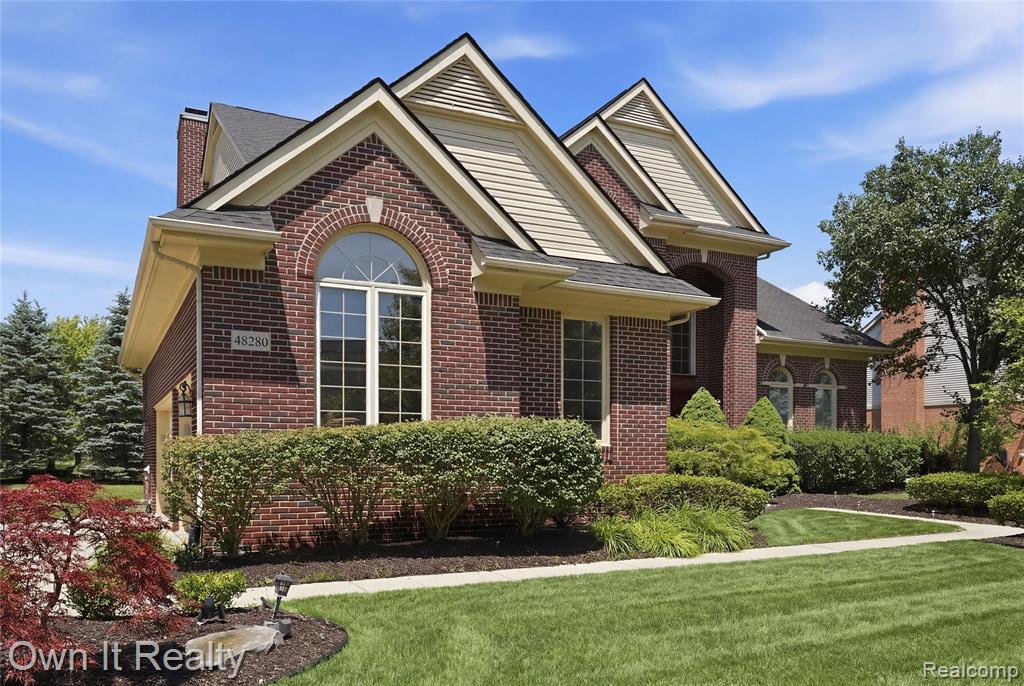48280 Gladstone Road Canton, MI 48188 - Photo 2 of 59 Gallery Image 2