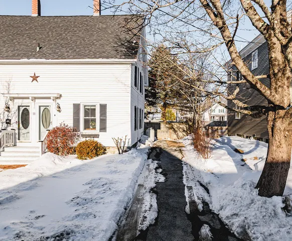 $625,000 | 11 Central Street, Camden, ME 04843