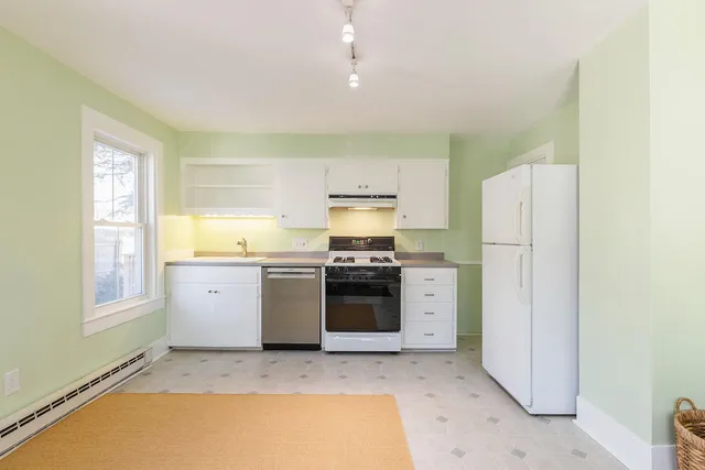 $625,000 | 11 Central Street, Camden, ME 04843