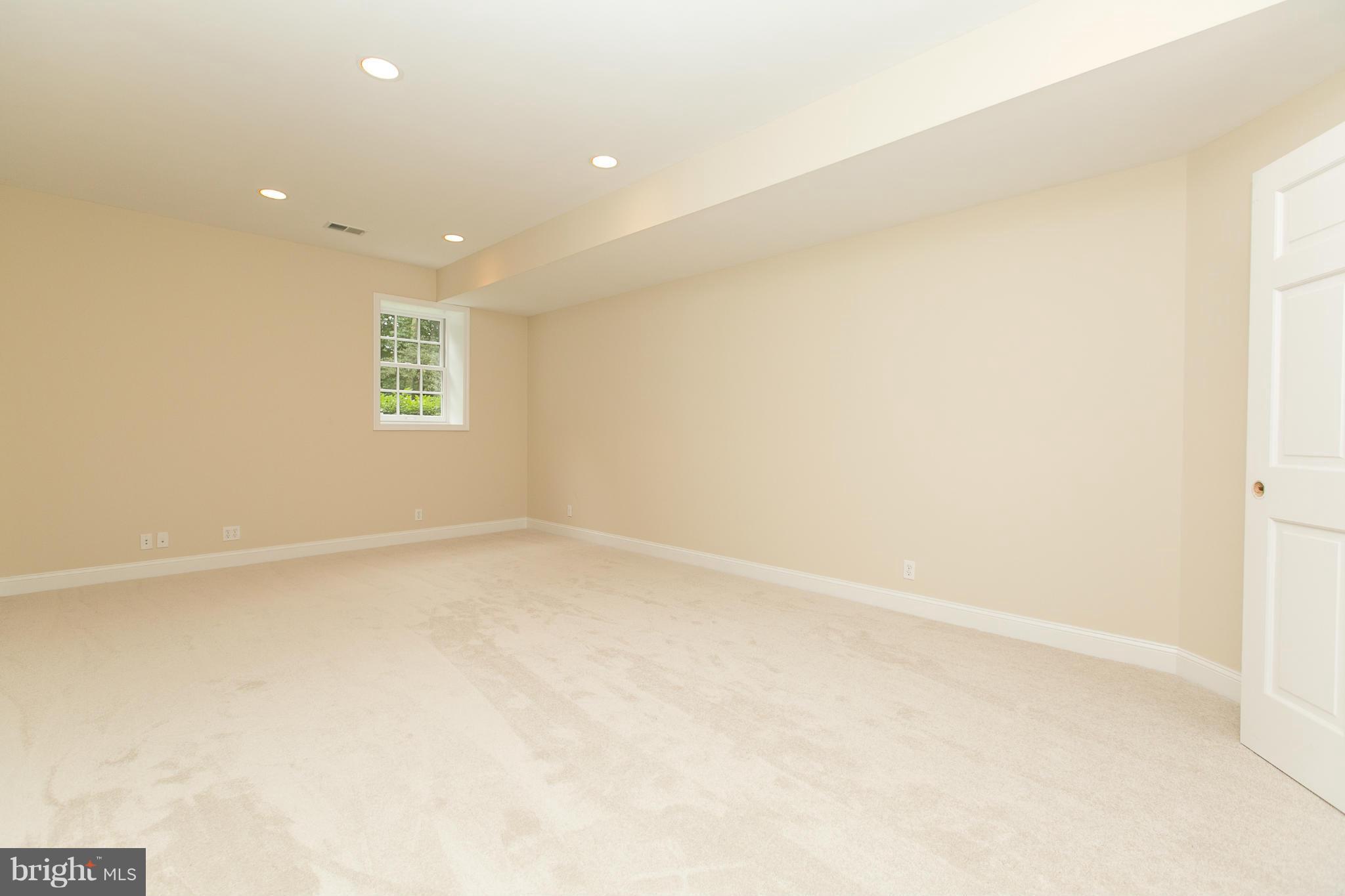6401 Colchester Road Fairfax Station, VA 22039 - Photo 25 of 30 Bedroom