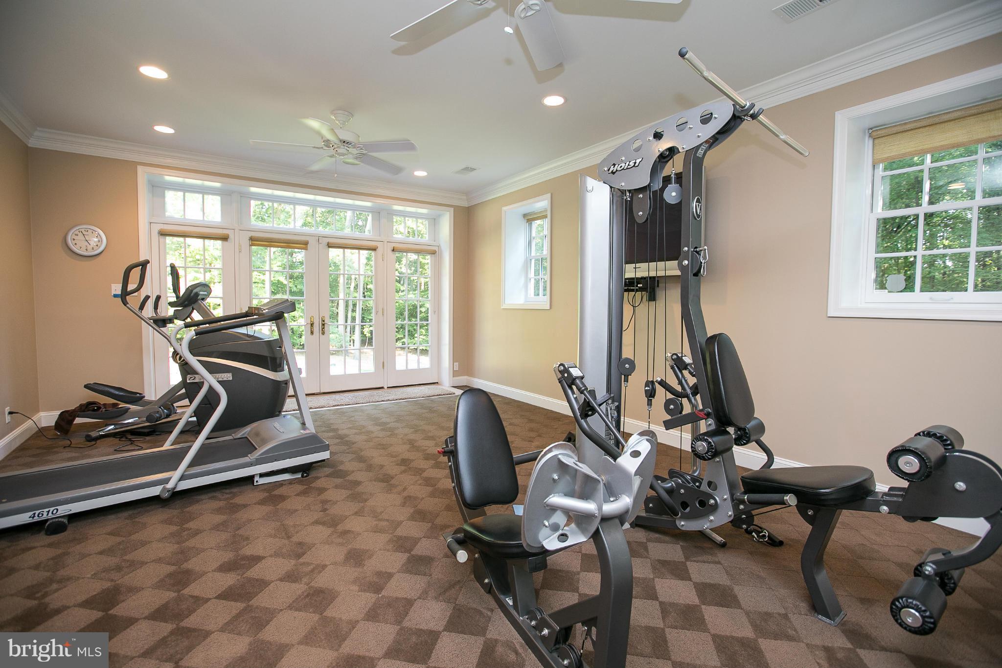 6401 Colchester Road Fairfax Station, VA 22039 - Photo 26 of 30 Interior (General)