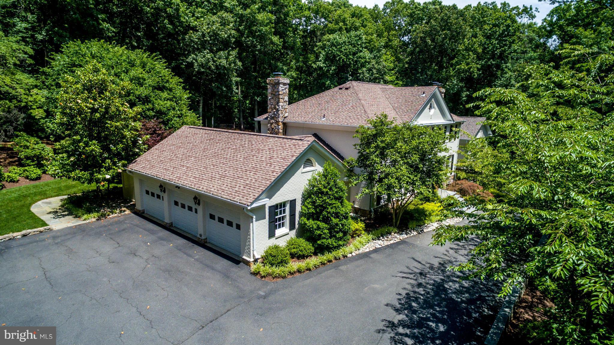 6401 Colchester Road Fairfax Station, VA 22039 - Photo 8 of 30 Exterior (General)
