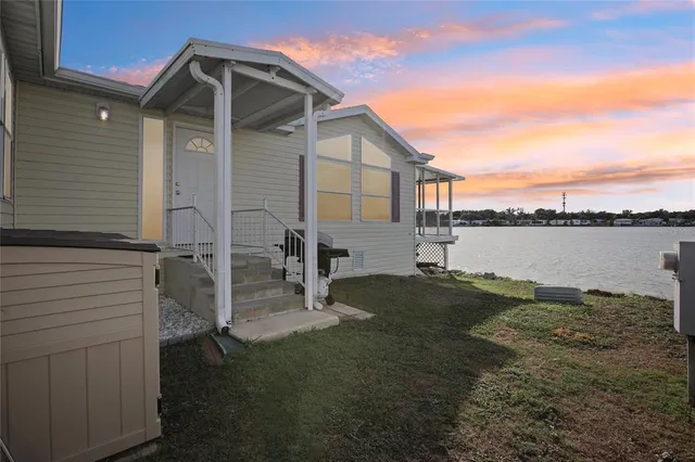 $285,000 | 8420 Fantasia Park Way, Riverview, FL 33578