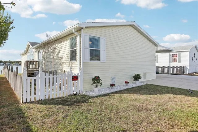 $285,000 | 8420 Fantasia Park Way, Riverview, FL 33578