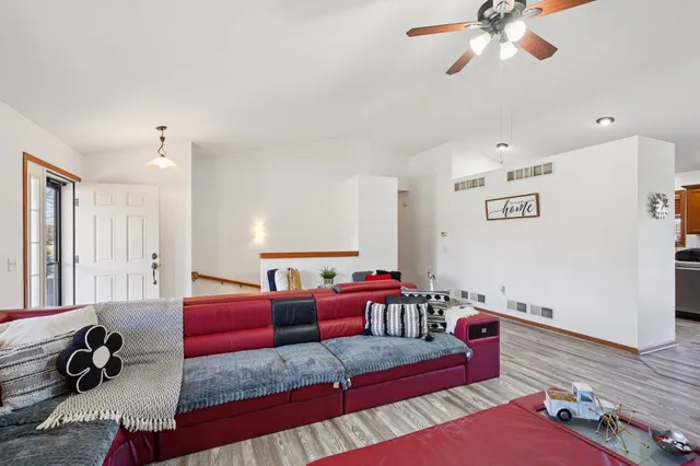 $409,000 | 724 Eastridge Drive, Reedsburg, WI 53959