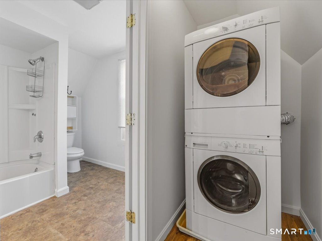 53 Maple Street Meriden, CT 06451 - Photo 26 of 35