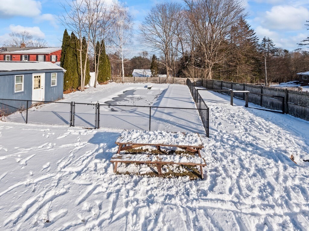 311 Lebanon Hill Road Southbridge, MA 01550 - Photo 7 of 30