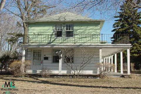 82 Vernier Road Grosse Pointe, MI 48236 - Photo 1 of 1 692028.JPG