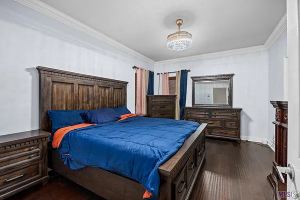 $268,000 | 26101 Glenbrooke Drive, Denham Springs, LA 70726