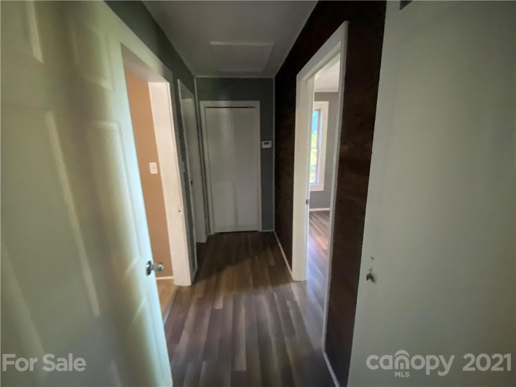 531 Old Dixie Road Lancaster, SC 29720 - Photo 14 of 44 a view of a hallway