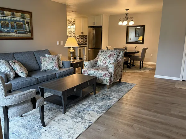 $229,000 | 274 Minz Park Circle, Unit 1, West Bend, WI 53095