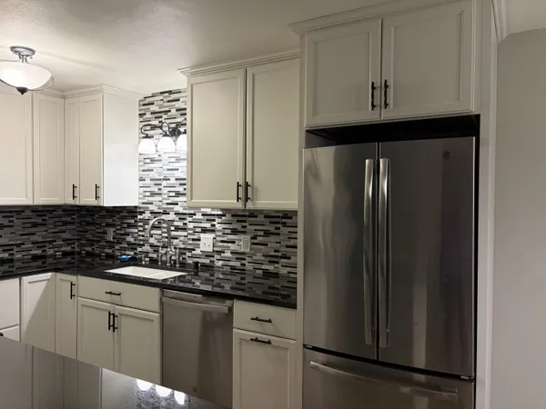 $229,000 | 274 Minz Park Circle, Unit 1, West Bend, WI 53095