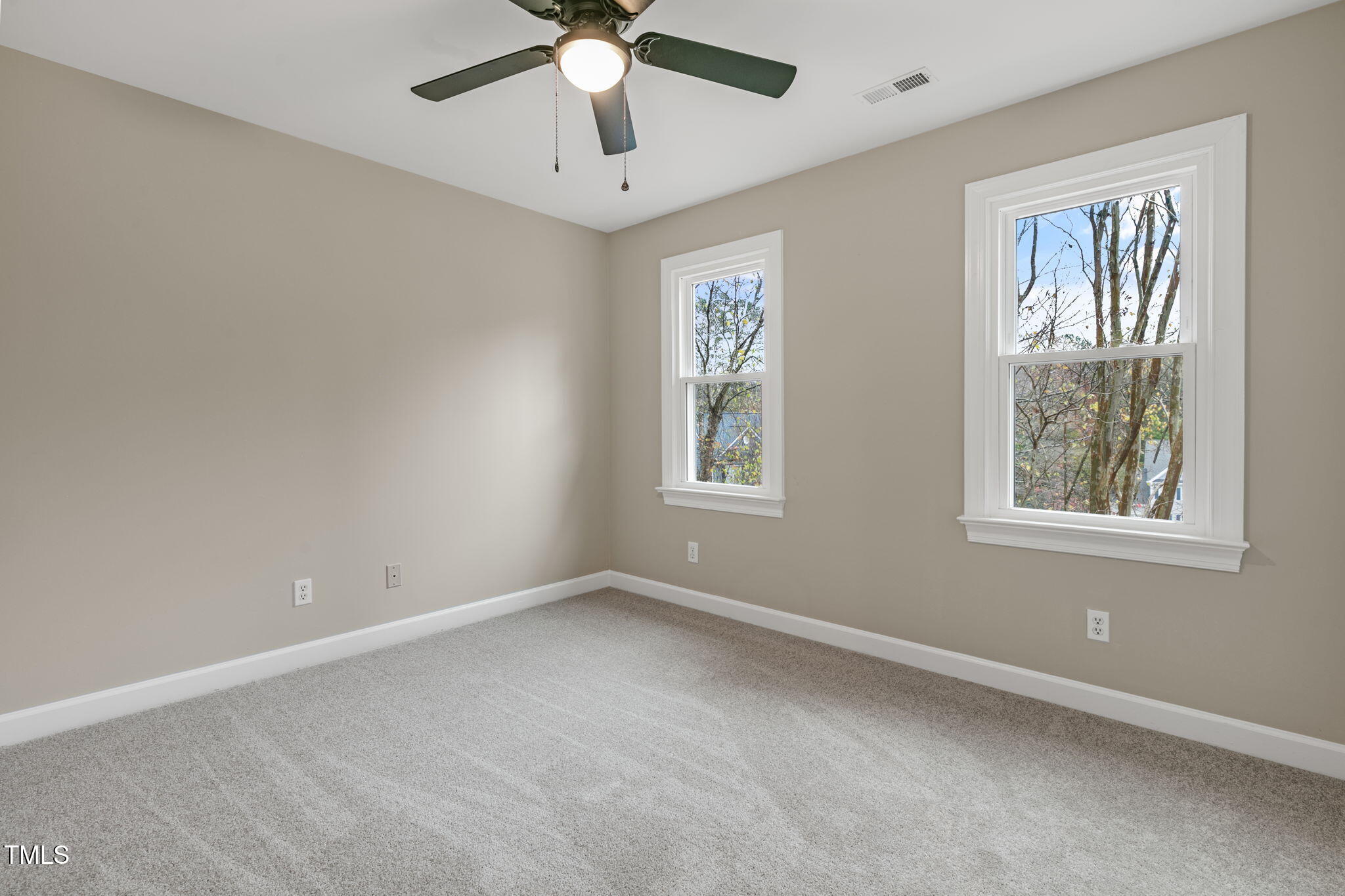 4212 Omni Place Raleigh, NC 27613 - Photo 22 of 41 Upstairs bedroom