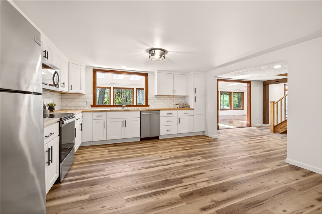 1890 Warren Road Middlesex, NY 14507 - Photo 5 of 39