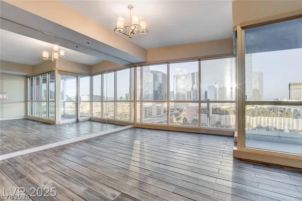 $4,150 | 4575 Dean Martin Drive, Unit 1209, Las Vegas, NV 89103