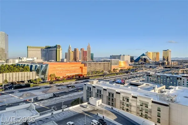 $4,150 | 4575 Dean Martin Drive, Unit 1209, Las Vegas, NV 89103