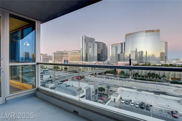 $4,150 | 4575 Dean Martin Drive, Unit 1209, Las Vegas, NV 89103