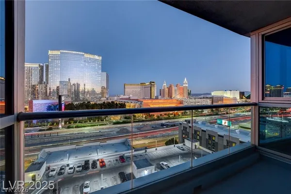 $4,150 | 4575 Dean Martin Drive, Unit 1209, Las Vegas, NV 89103