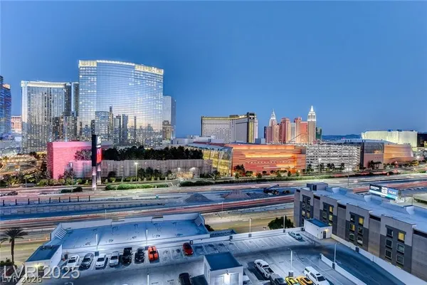 $4,150 | 4575 Dean Martin Drive, Unit 1209, Las Vegas, NV 89103