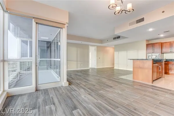 $4,150 | 4575 Dean Martin Drive, Unit 1209, Las Vegas, NV 89103