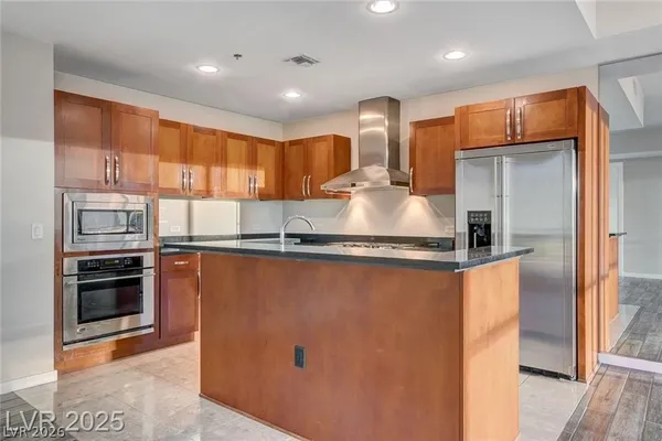 $4,150 | 4575 Dean Martin Drive, Unit 1209, Las Vegas, NV 89103