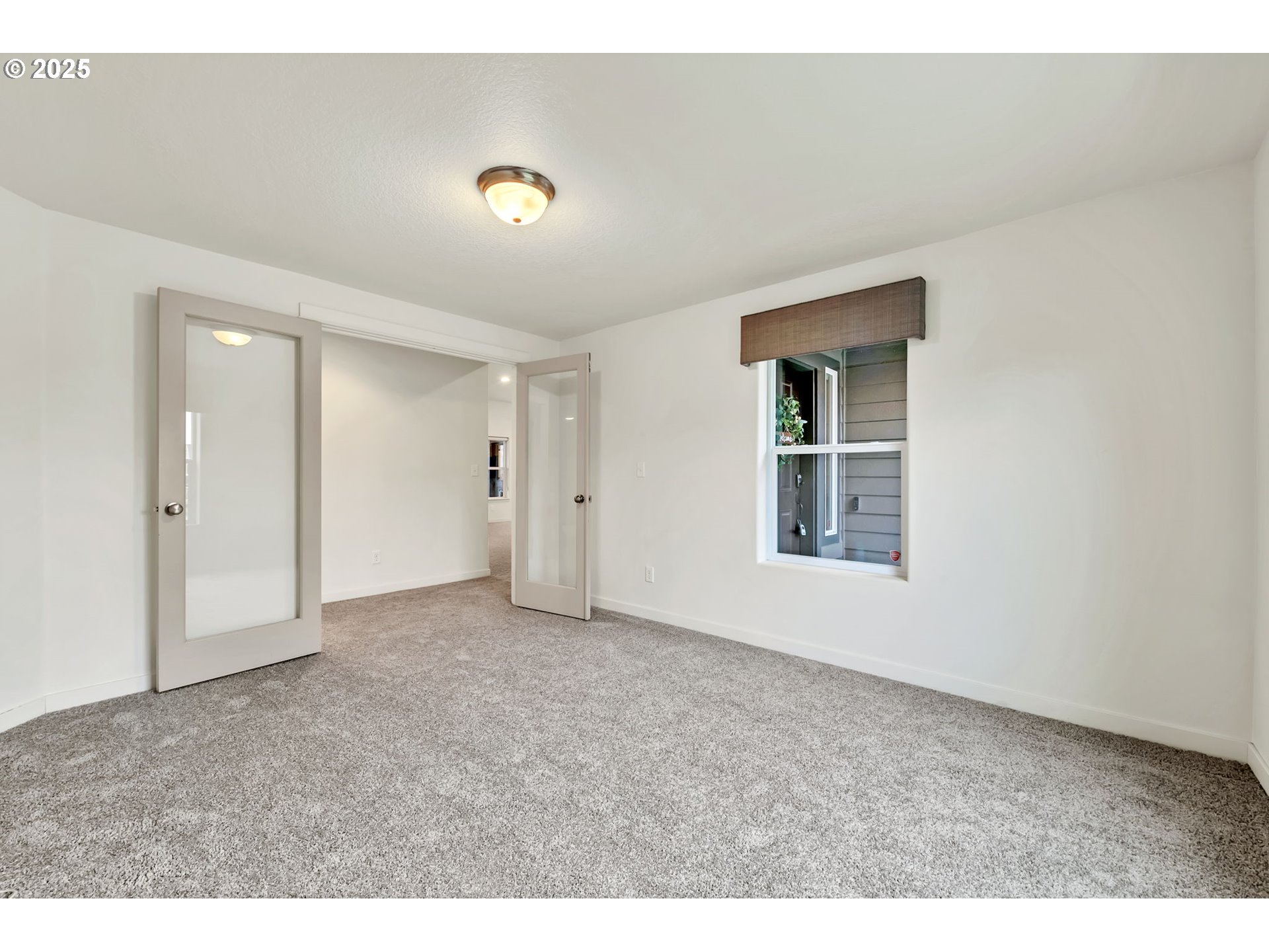 3869 Gusty Avenue Northeast Albany, OR 97322 - Photo 22 of 47 a view of an empty room with window and closet