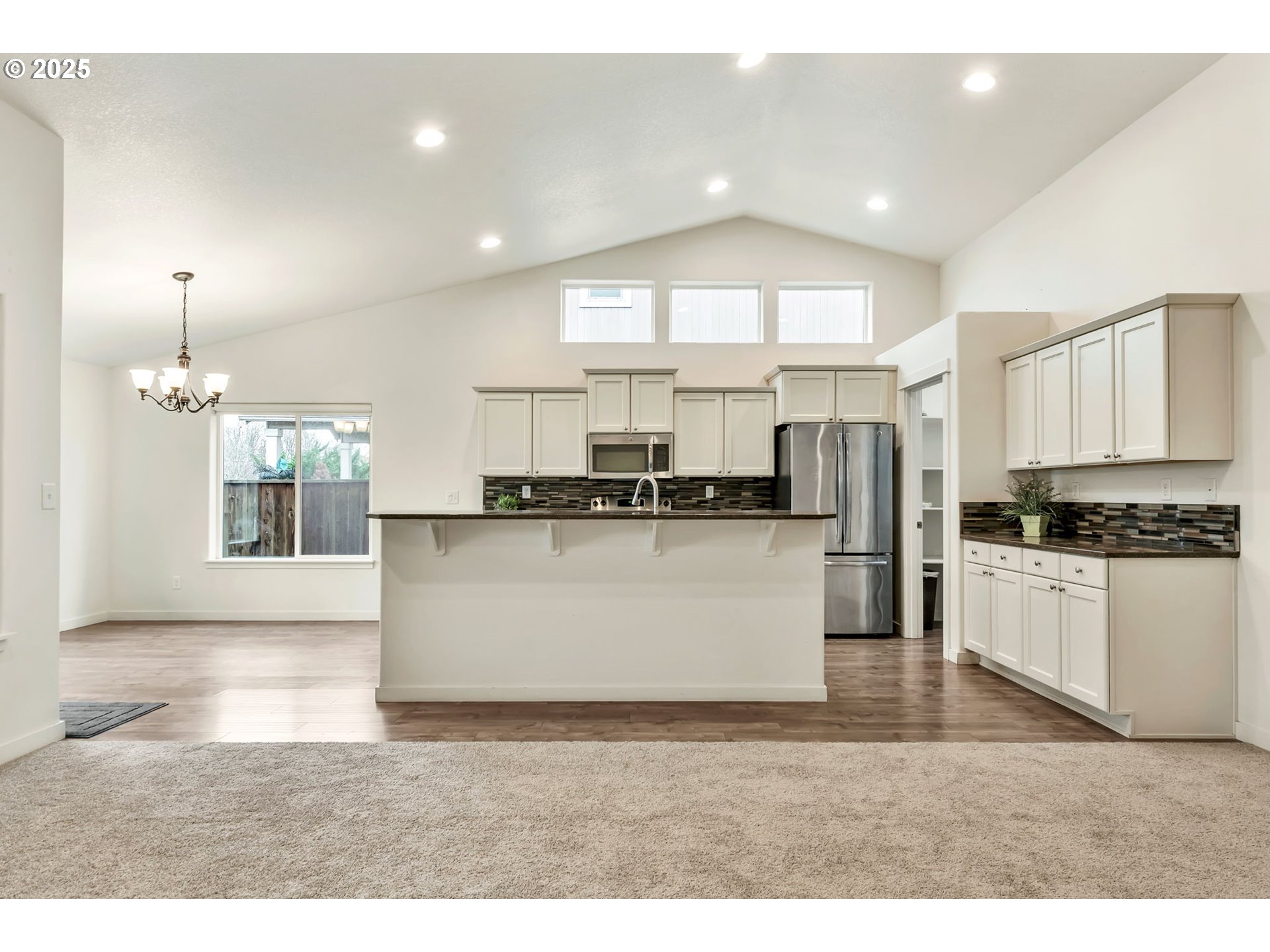 3869 Gusty Avenue Northeast Albany, OR 97322 - Photo 6 of 47 a view of kitchen with wooden floor