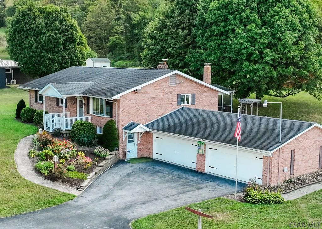 527 Maple Springs Road Hollsopple, PA 15935 - Photo 2 of 84 Gallery Image 2